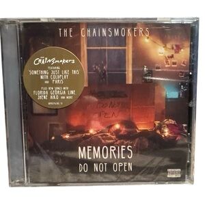 The Chainsmokers (CD,‎ 2017) Memories Do Not Open New Sealed